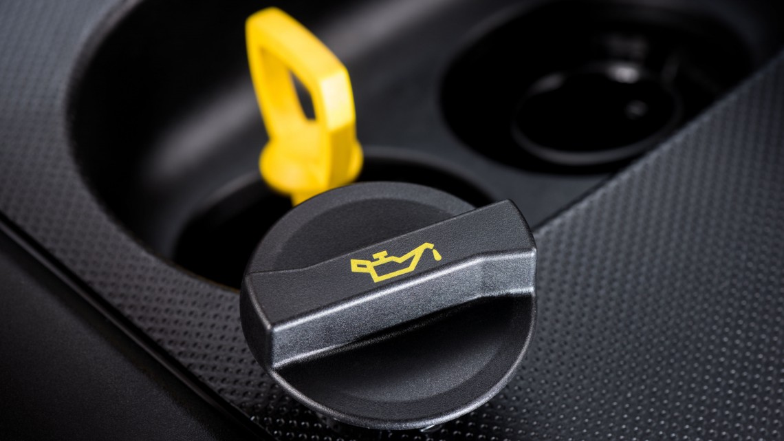 ​Motor&ouml;le - Ihr Gesch&auml;ftspartner bei der Firma AutoChemie Bitterfield GmbH